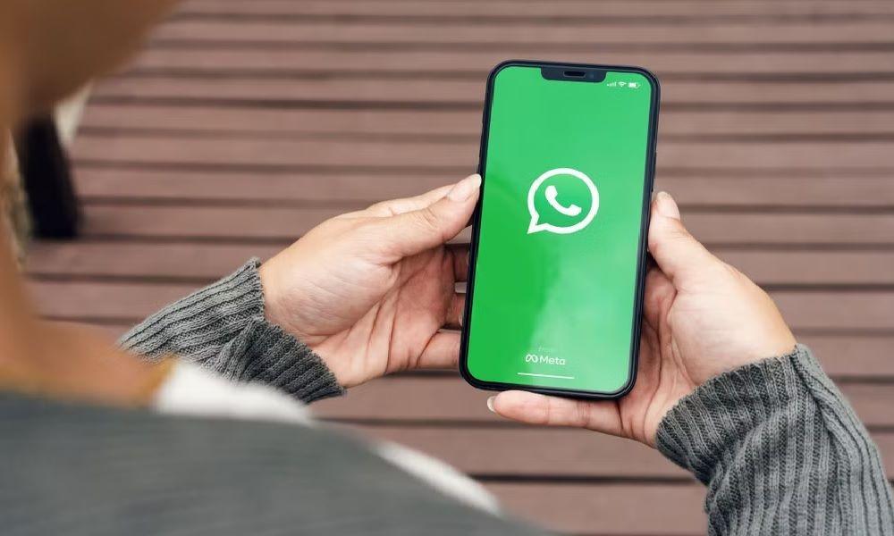Restauración temporal de WhatsApp en un dispositivo secundario para clonar el WhatsApp de mi esposa