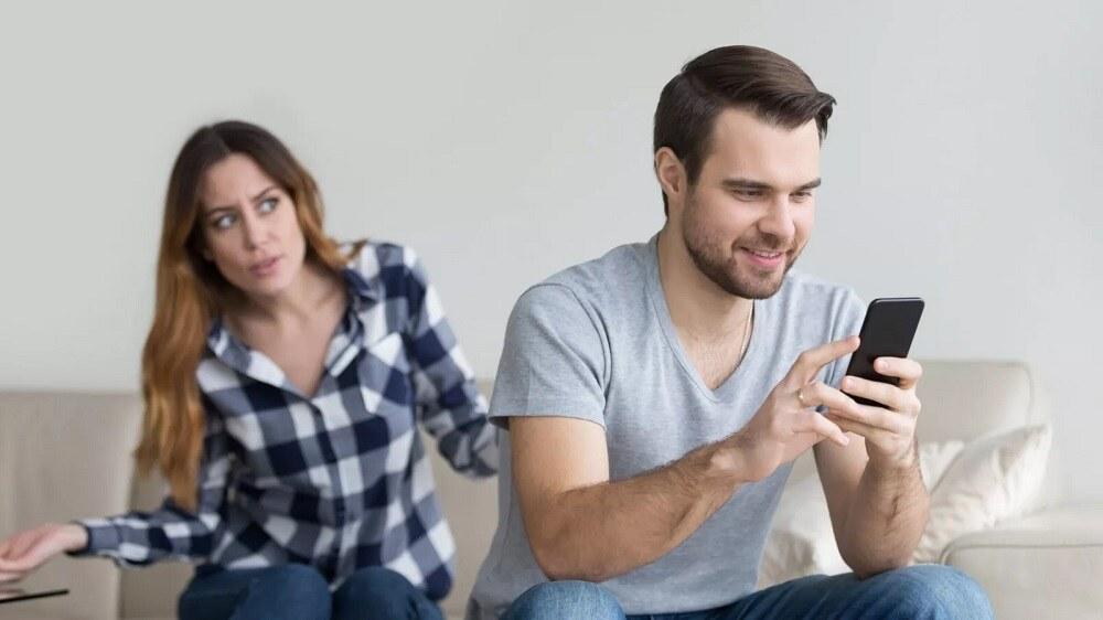 Increased Secrecy in a Relationship