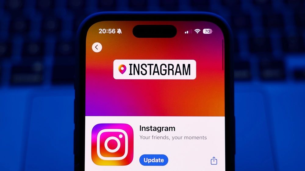 Instagram Chat App Used by Cheaters