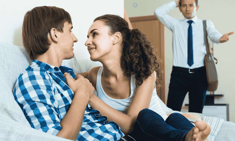 Phone-Related Signs of Your Wife Cheating