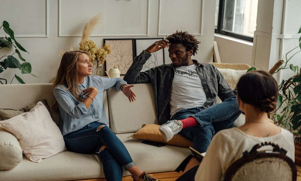 Signs You Are Ready to Leave Despite Ongoing Love