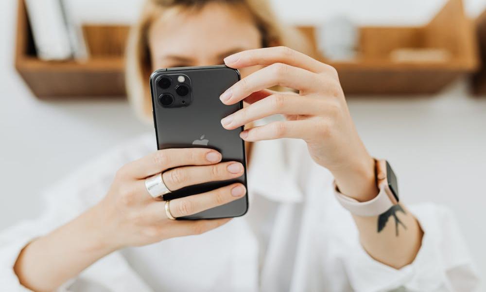 Tracking Online Activity Using Betrayal Detect App