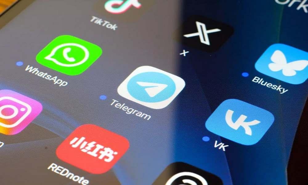 What Chat Apps Do Cheaters Use