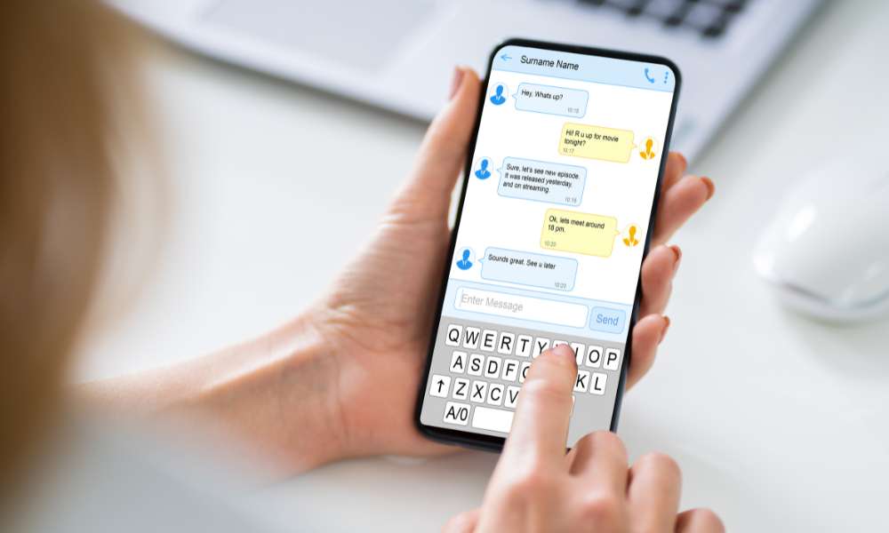 Unusual Messages Detect Tapping