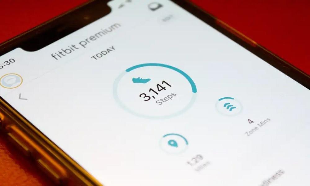 Fitbit Tracker App for iPhone