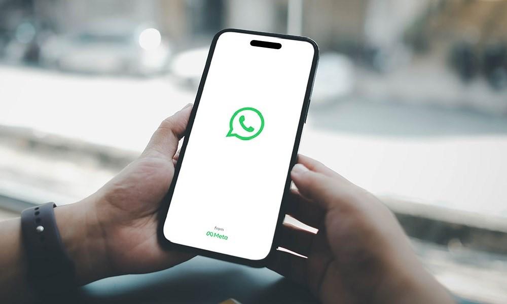 7 Ways on How to Access WhatsApp Messages Remotely