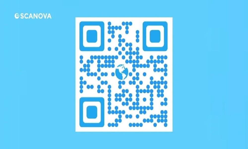 QR Code Clone with a Secondary Phone
