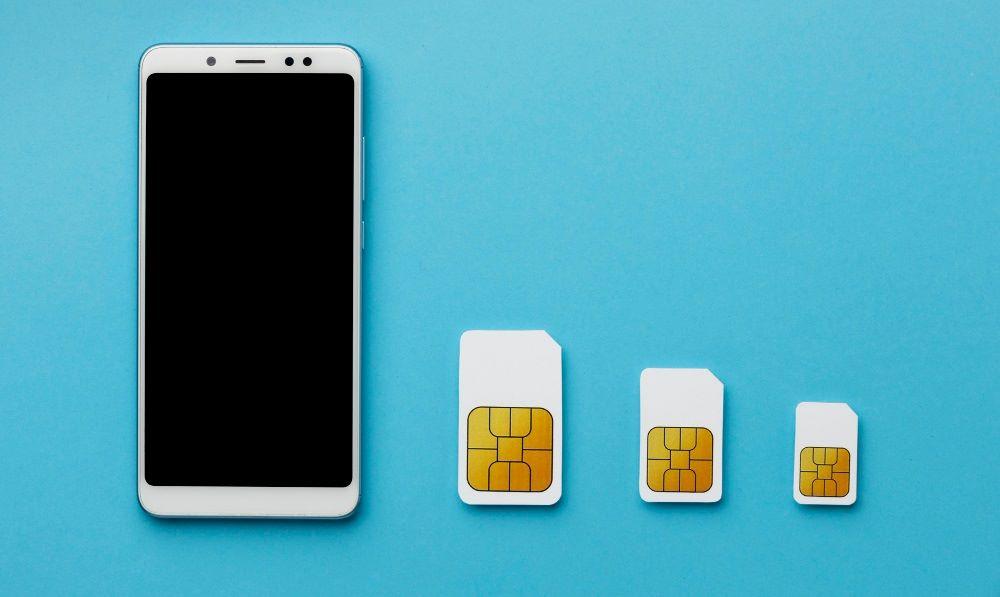 Clonazione SIM o monitoraggio GSM per spiare un cellular