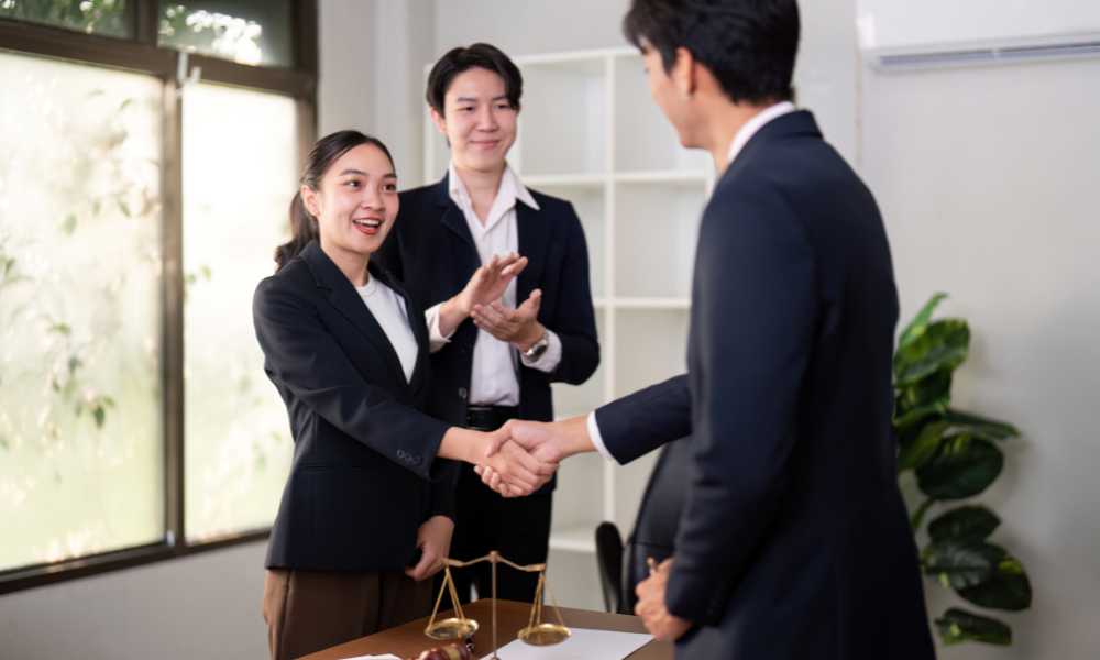 Eyezyカスタマーサポート評価