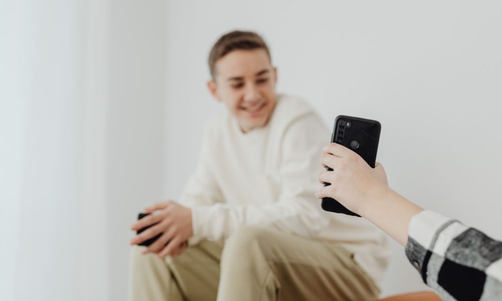 携帯見られたかわかる方法：検知サインとプライバシー保護