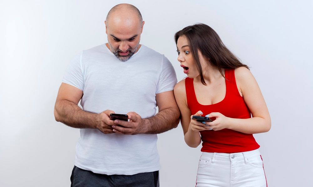 Eşin Telefonuna Casus Programı Yüklemek: Bilmeniz Gereken Her Şey
